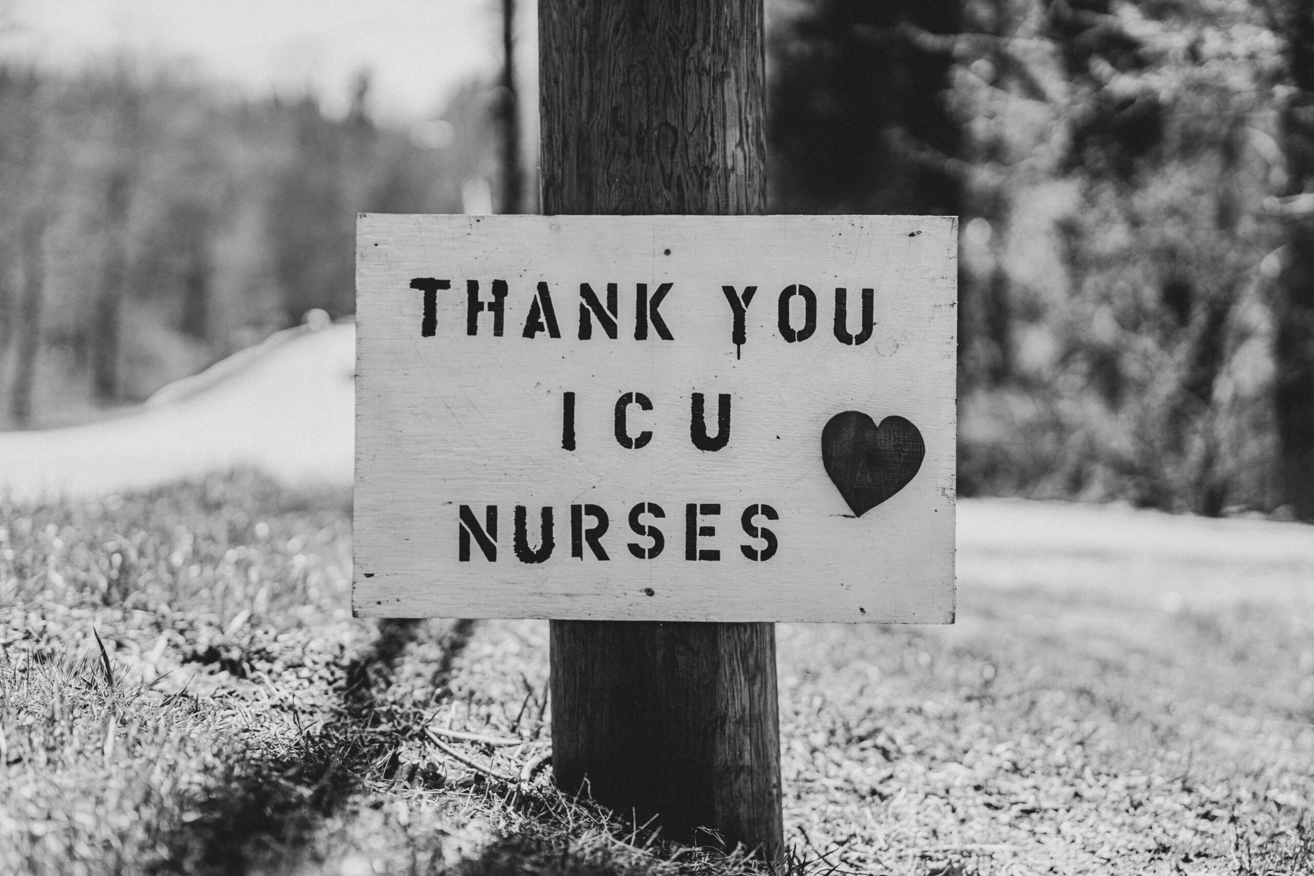 072 ICU nicholas-bartos-CzZcuJABONQ-unsplash